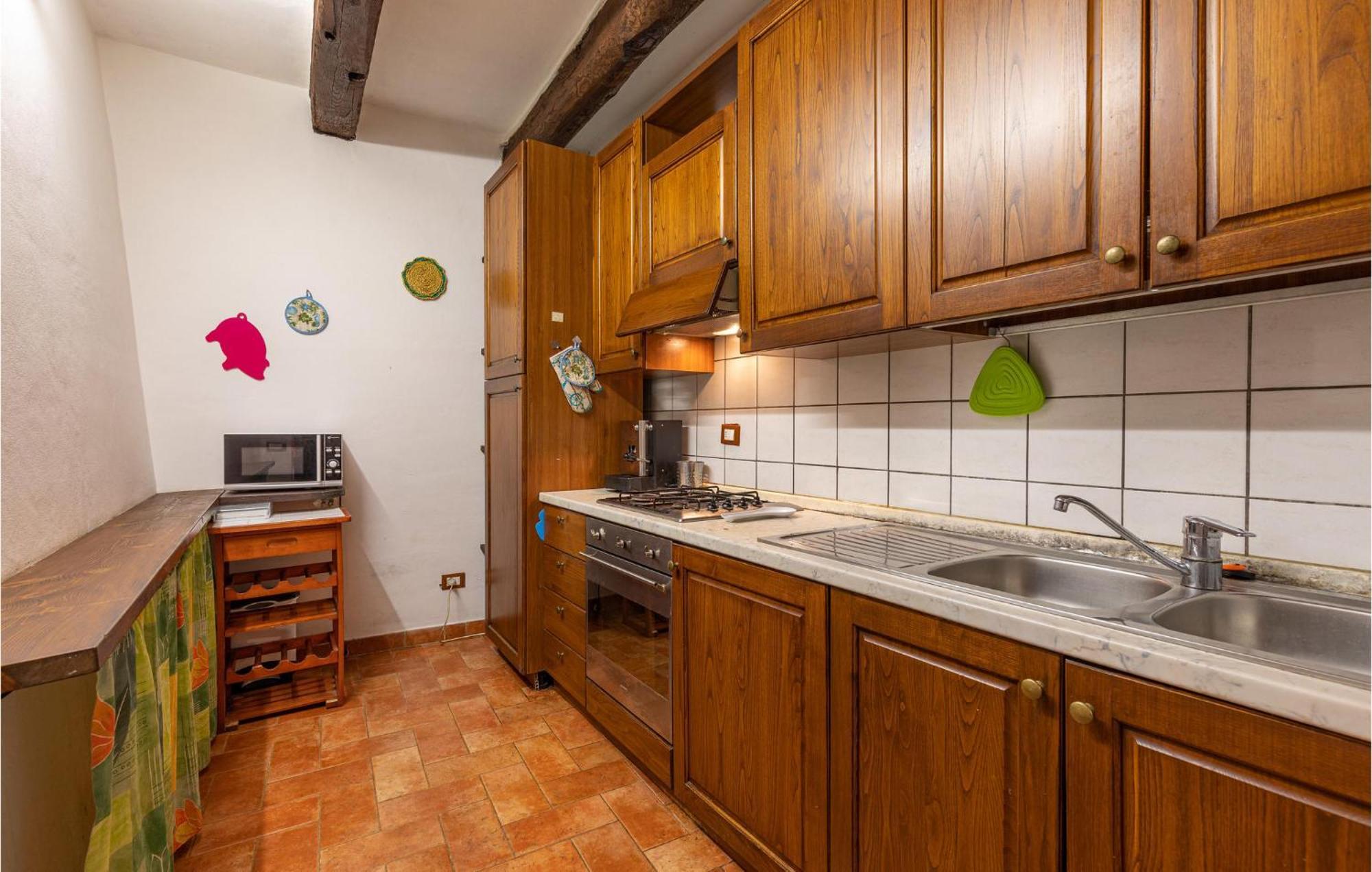 Awesome Home In Marliana With Kitchenette 외부 사진